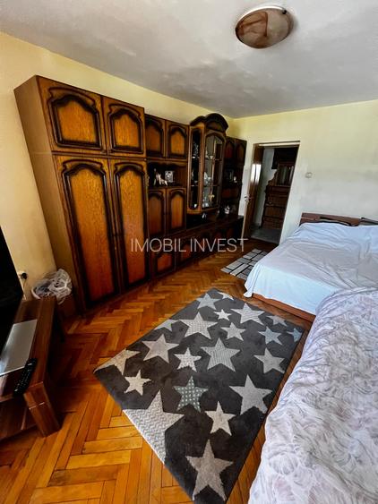 Apartament 3 camere, Centru, bloc cu lift - 6