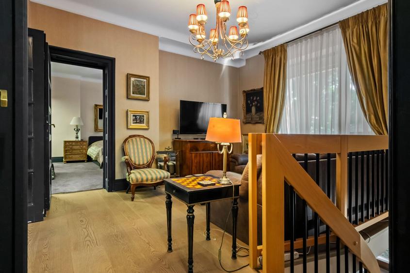 Apartament 6 camere în vilă consolidată | Garaj | Cotroceni