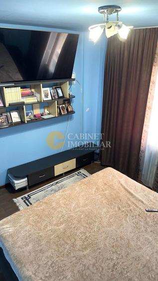 4 CAMERE DECOMANDAT + 2 BAI - 84 MP -Zona Galata