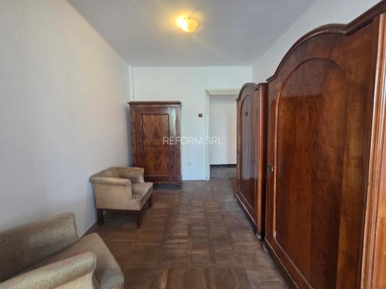 De vânzare apartament ultracentral - 3