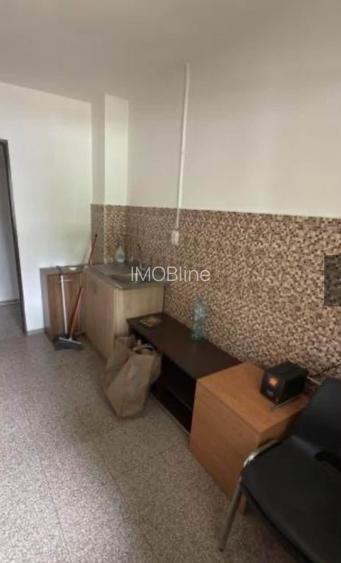 apartament 2 camere zona Poarta 6 nemobilat 45 mp - 3