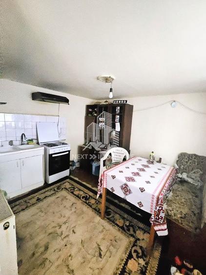 Casa 3 camere cu teren de 1137mp, in Lumina pe strada Morii