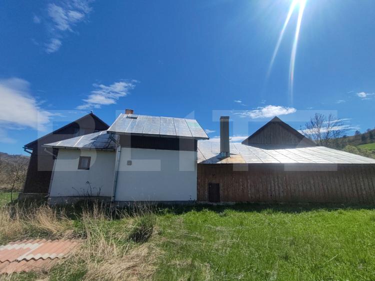 Casa cu 6830 mp teren, Manastirea Humorului