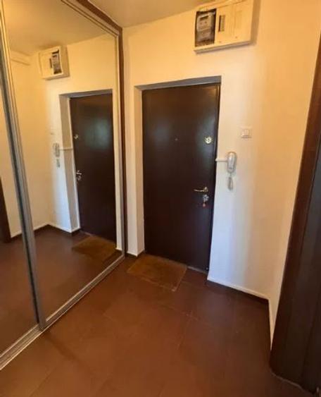 Stefan cel Mare,bl.reabilitat,et.1/7, DECOMANDAT,Amenajat,mobilat,utilat