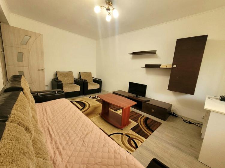 Tomis 3 – un apartament primitor, pregătit pentru următorii săi chiriași.