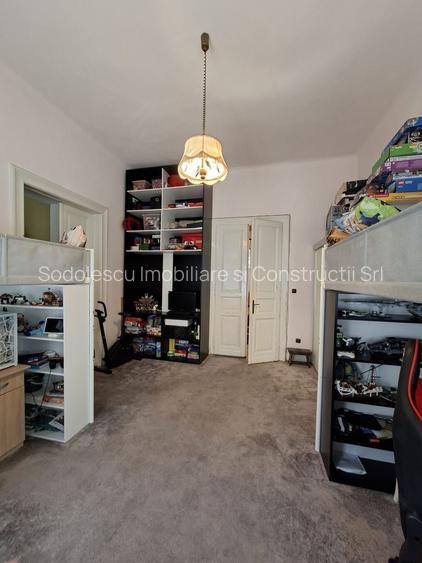 Apartament generos 4 camere la 5 minute de Piața Victoriei - 7