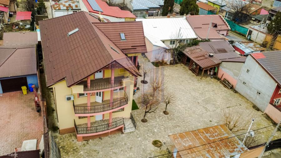 Casa 10 camere Andronache, S+P+1+M, potrivită pentru Clinică, Scoală, Azil