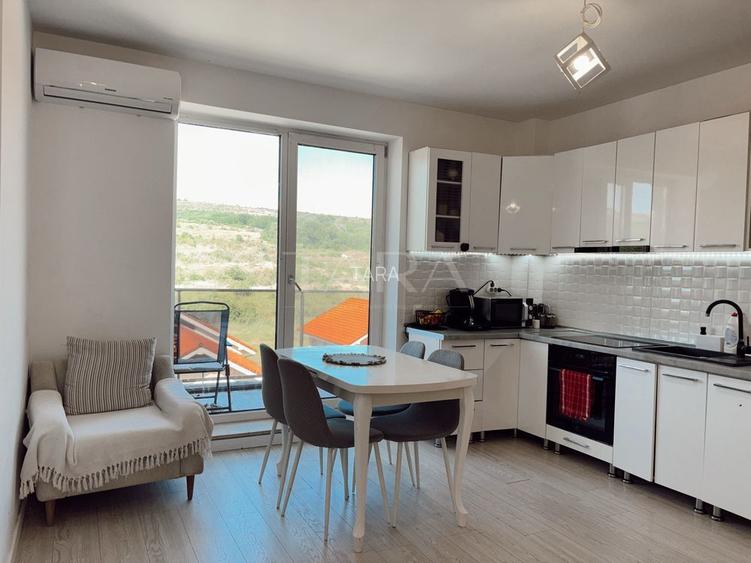 Apartament modern, parcare subterană, încălzire în pardoseala. - 2