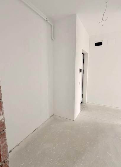 Apartament 3 camere, 2 băi, 2 balcoane | Parcare și boxă incluse |