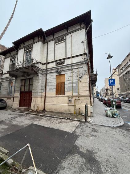 VANZARE CASA VILA INDIVIDUALA