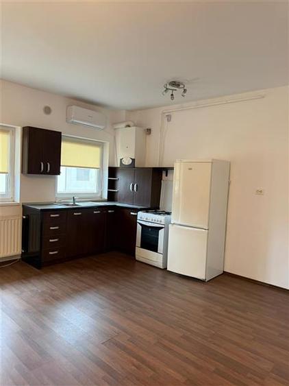 Exclusivitate, Garsoniera 47 mp, Zona Tractorul, Brasov