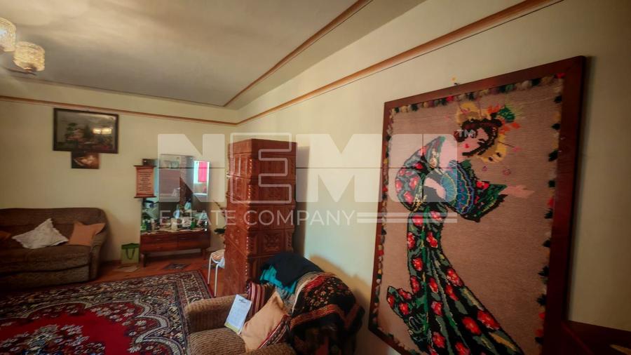 Vilă 5 camere | 200 mp utili | Teren 4.361 mp | Demisol + Mansardă