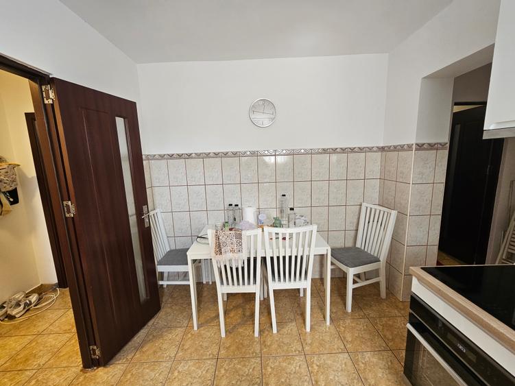Apartament 3 camere, etaj intermediar, Complexul Studențesc, comision 0%