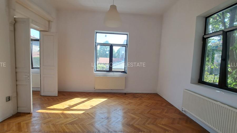 VILA PARIS 16 - 35