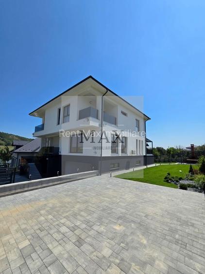 Vilă ultra-premium cu SPA și piscină de vânzare Chinteni Cluj - 4