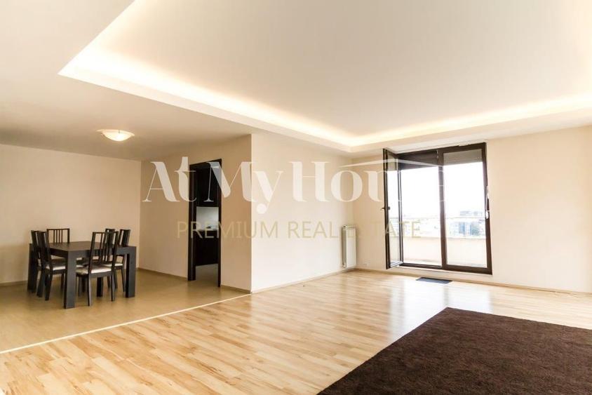 Triplex penthouse spectaculos cu 5 camere, terase 192mp,vedere superba, 2parcari