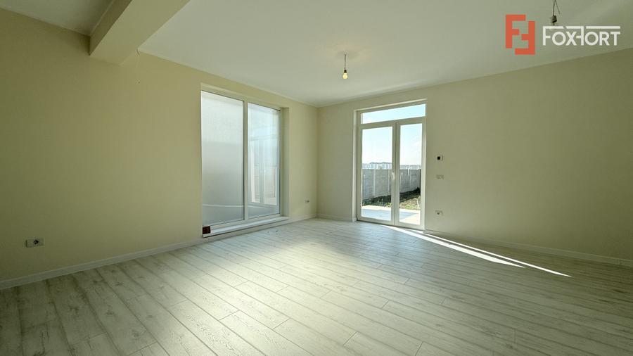 Duplex de vanzare, 4 camere - curent trifazic Giroc - ESO