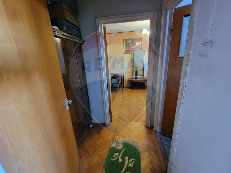 Apartament 2 camere de vanzare Vedere Libera