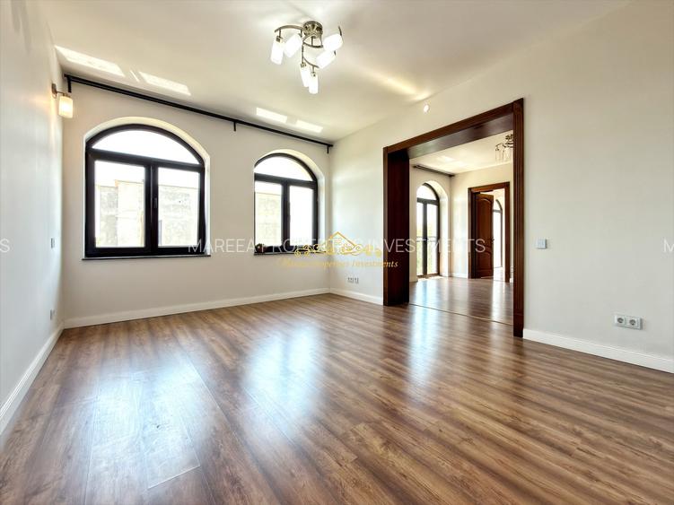 Vilă Sisesti Vatra Nouă, 10 camere - 11