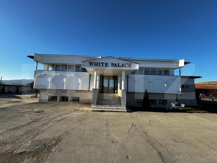 Săli evenimente, 1100 mp utili, teren 4263 mp, zona iesire Alba Iulia