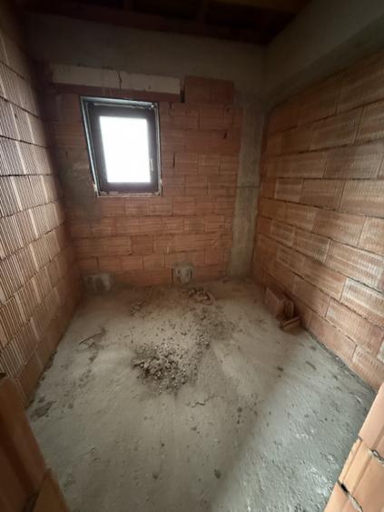 Exclusivitate ! Com 0% ! Duplex 200mp și teren 350m în Apahida, zona Primăriei