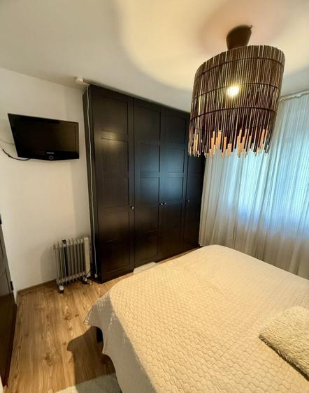 Victoriei- Veronica Micle | 2 Camere | Decomandat | Parcare | Centrala