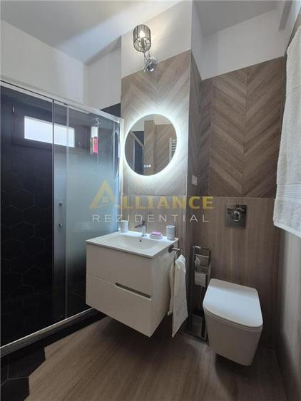 Universitate Ap 2 Camere Modern