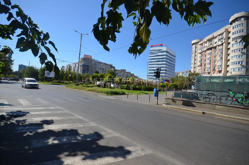 Spatiu comercial de inchiriat - 600 mp - Muncii - Decebal - 28