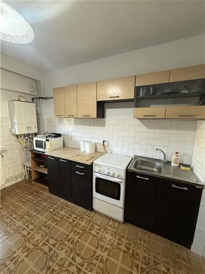 Apartament 3 Camere de Inchiriat | Zona Tomis II | Termen Lung