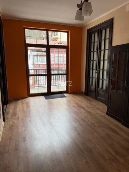 Vilă istorică in Sinaia, zona Peleș -500 mp, ideal investiție - 4
