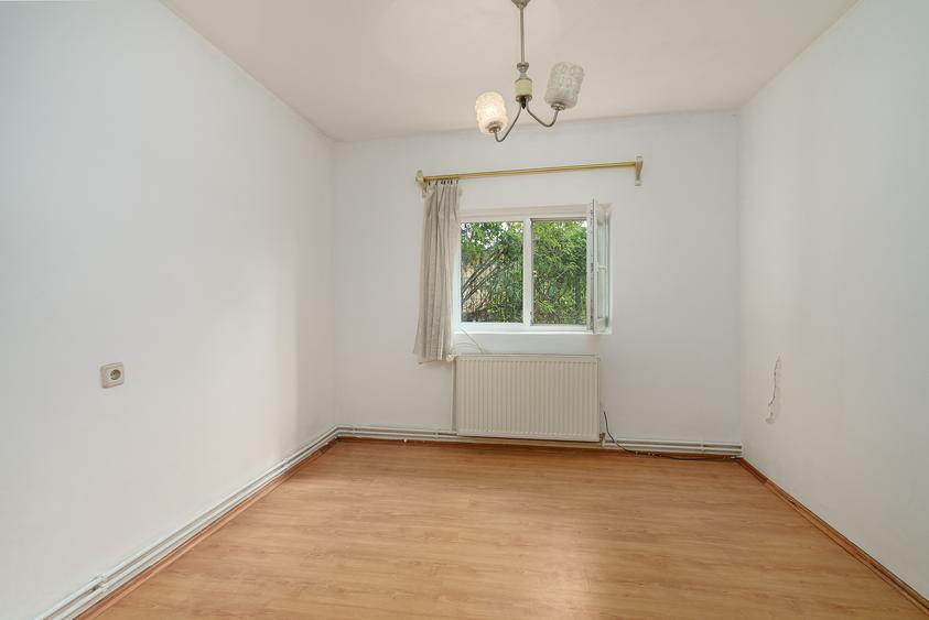Otopeni - Teren 863MP, dubla deschidere Casa renovabila 56MP