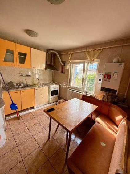 3 Camere | Pacii | Centrala | Metrou | 2 Balcoane | Mobilat | Utilat | - 4