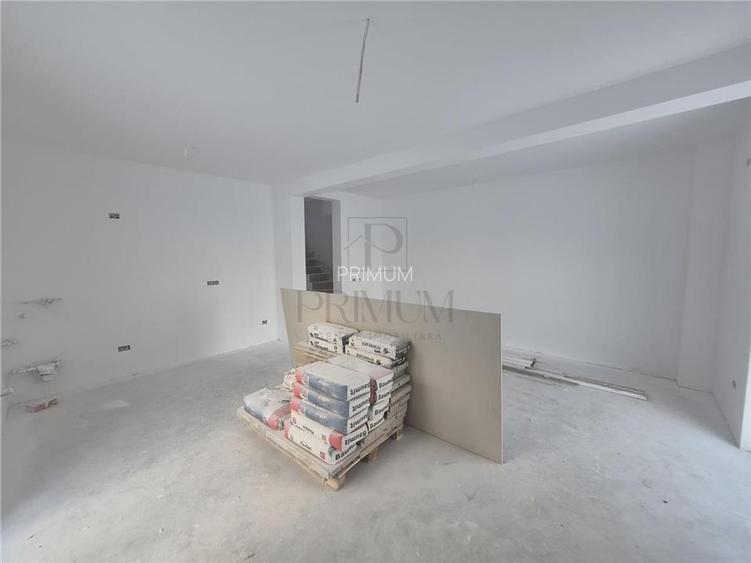 Duplex superb cu 4 dormitoare - teren 330 mp - locatie foarte buna - cartier exc - 21