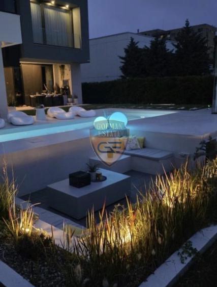 Vila Premium Designer Lux Tomis Plus P+1 488mp teren 800mp Piscina Panouri solar