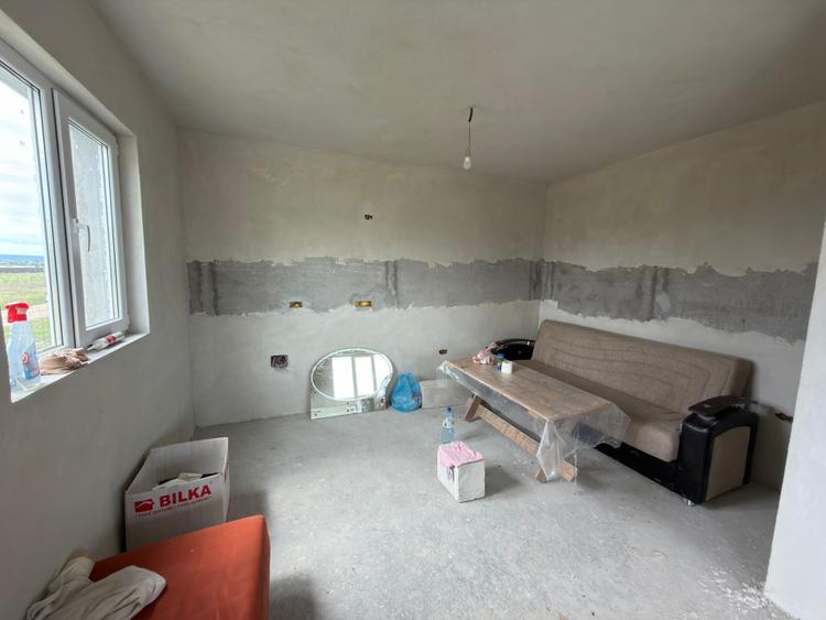 Casă de vânzare, 80 mp, Izvorul Rece