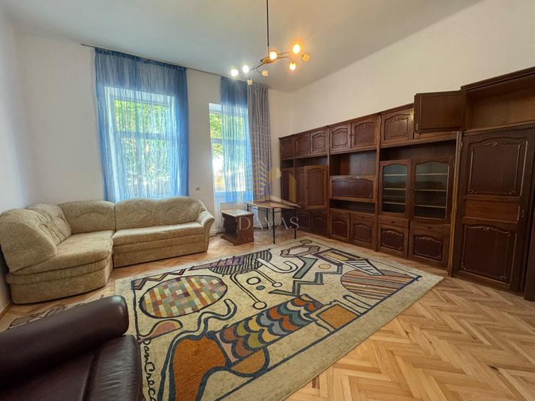 Casa individuală 4 camere + parcare inclusă in preț | Gruia