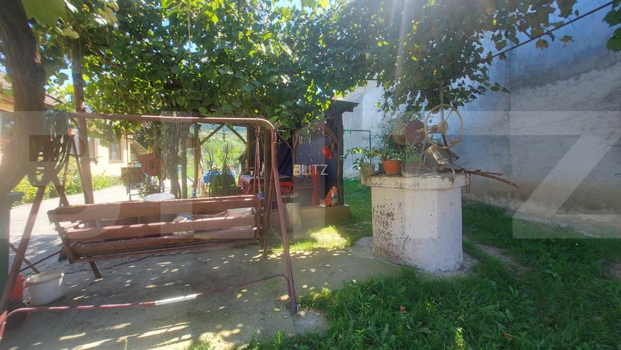 Casa individuala, 120 mp, teren 1.800 mp, zona Araci - 2