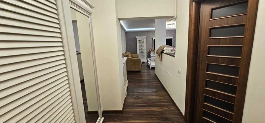 Apartament 4 camere Victoria. Prima inchiriere