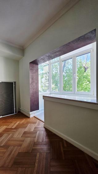 Vanzare 3 camere Metrou Universitate *Batistei * TNB