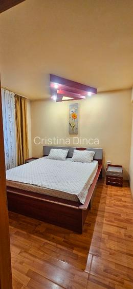 Inchiriez apartament ultracentral English Park 2 camere, utilat si mobilat, etaj - 8
