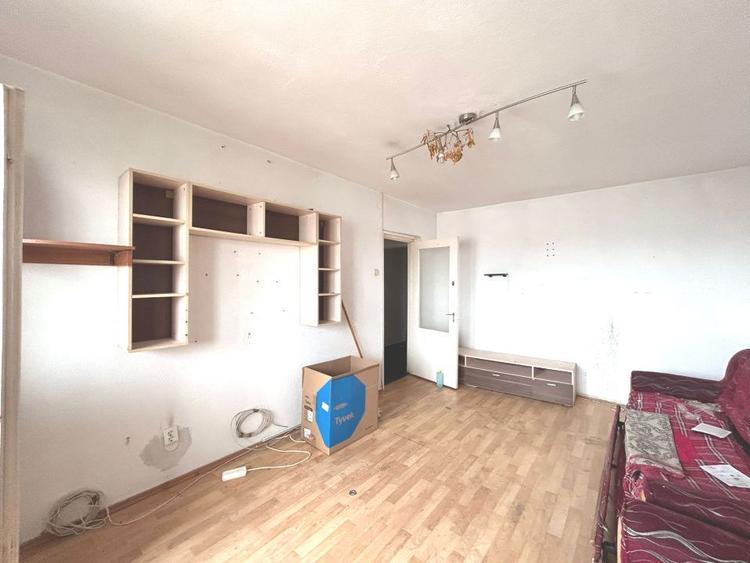 Apartament decomandat Marasesti