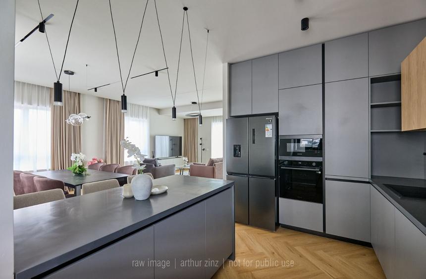 Penthouse 4 camere | Terasă spectaculoasă 123 mp | Jacuzzi