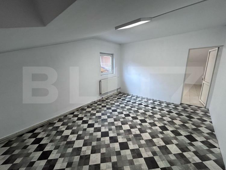 Spatiu de birouri, 85 mp, cartier Rovine, zona-Piata Garii