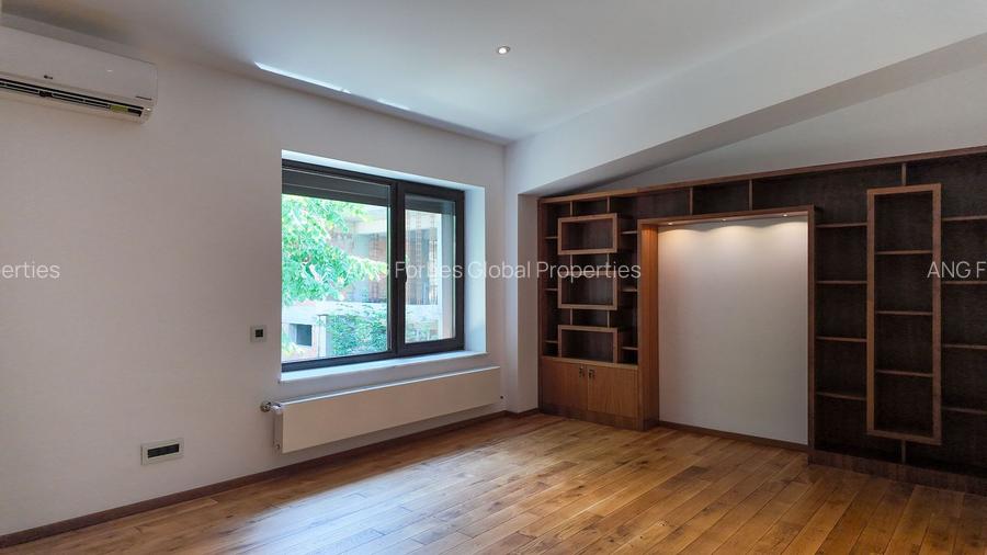 VIla finisata premium in Iancu Nicolae,  piscina si 3 locuri de parcare - 23