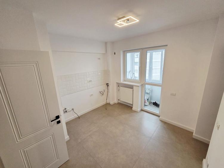 Apartament 3 Camere, Central , Universitate,Complet Renovat,