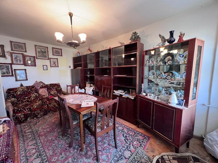 Apartament 2 camere,zona Piata Centrala