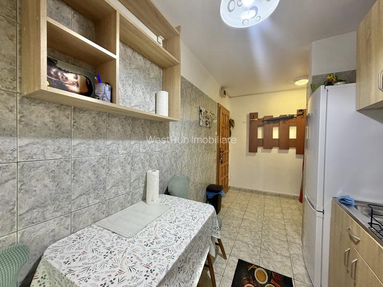 Apartament 1 camere, decomandat, etaj 3, zona Dambovita - 8