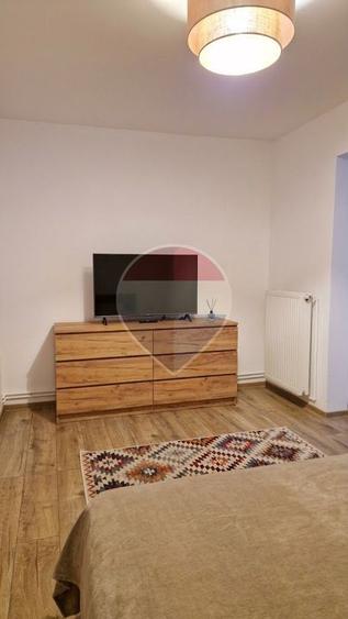 Apartament 2 camere de închiriat – Astra, Brașov | Complet renovat