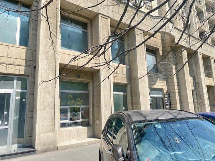 Unirii-Bulevardul Natiunile Unite Spatiu Comercial