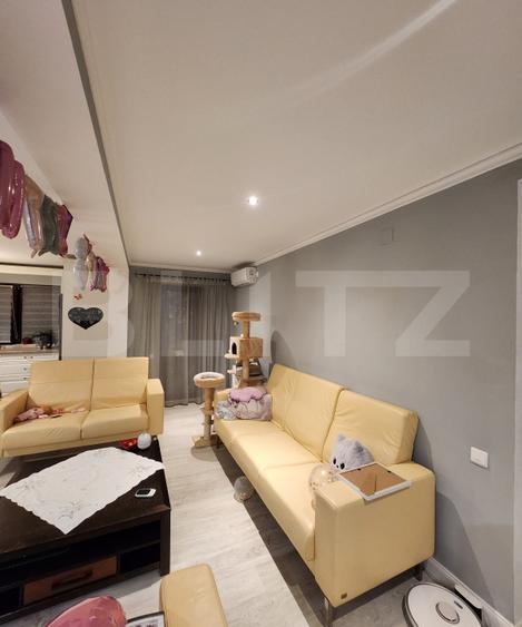Apartament 3 camere, 2 bai, 2 parcari, 92 mp, zona Florilor